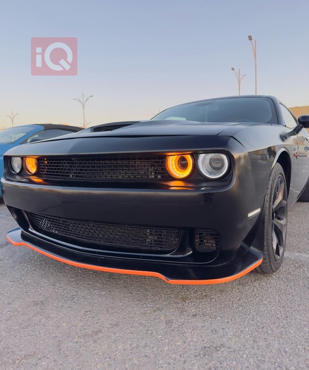 Dodge Challenger